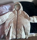 EA7 Emporio Armani Women’s White Hooded Down Puffer Jacket Full Zip L