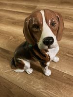 Beswick Large Fireside Beagle Ceramic Figure 1960s Mid Century Vintage Dog