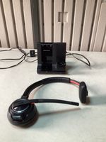 Plantronics Poly Savi 8200 Series W8200B/A - Headset & Base - No USB cable.