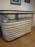 1960s Italian Cream Freestanding Bar, light included(not working but fixable?).