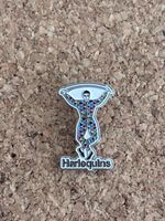 HARLEQUINS RUGBY LAPEL PIN BADGE , INCLUDES POSTAGE COST
