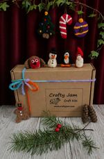 Needle Felting Make your own Christmas Kit Decorations, Baubles, Brooches etc.