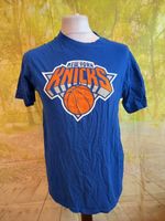 New York Knicks NBA Basketball 100% Cotton T Shirt. UK men's size Medium