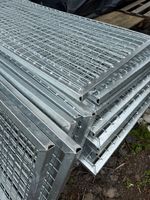 Heavy duty Galvanised cage panel appx 4ft x 2ft ( 1200x600) Steel cage panel