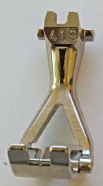 BERNINA, old style, presser foot #419 Tailor Tack, genuine Swiss made,