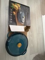 Kirkton House Cast Iron Shallow Casserole Dish Dutch Oven Teal 28cm With Lid