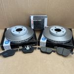 For Ford Focus MK2 Front Brake Discs And Pads Set Petrol Diesel 04 To 11 Premium