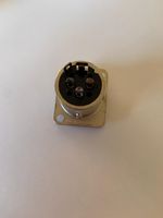 XLR Female panel connector neutrix NC3FD-L-1