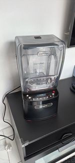 Blendtec Stealth 875 Commercial Blender – Quiet Sound Enclosure + WildSide Jar