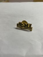 Trap Racing Small Pin Badge 2.5cm - NEW