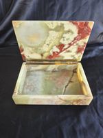 Stunning Vintage Italian Green Onyx Large Lidded Jewellery Box. Excellent Cond.