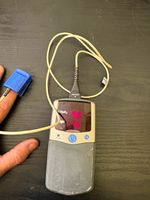 Nonin 2500 Handheld Pulse Oximeter SpO2 Monitor w/ Adult Finger Probe