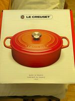 Le Creuset Signature Oval Cast Iron Enamel Casserole Pan with Lid 4.1L 29cm
