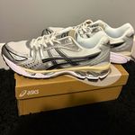 ASICS GEL-KAYANO 14 Silver/White/Black Cushioned Trainers UK 10 EU 45 MPN
