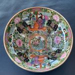 Antique Chinese Famille Rose Porcelain Bowl Late Quing 8" Diameter 3.75" Tall