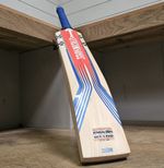 Cricket Bat SH Gray-Nicolls Stratos 600 Giant 2lb 13-14 - English Willow