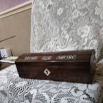 VICTORIAN ROSEWOOD AND MOTHER OF PEARL GLOVE BOX