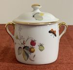 Royal Worcester Strawberry Fair Jam / Preserve Pot App 9.5cm Tall
