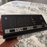 LAE AT2-5BS4E-AG DIGITAL CONTROLLER 230V FOR REFRIGERATION APPLIANCES NTC PTC
