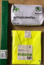 Genuine Skoda Hi Vis Vest 000093056L Warning Triangle GGA700001A & First Aid Kit