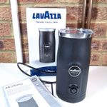 Lavazza 18200091 a Modo Mio Milkeasy Milk Frother Black                     /A03