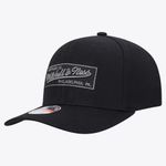 Mitchell & Ness Lifestyle Snapback Cap Logo Box Classic Red Black Mens