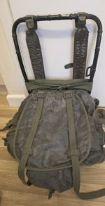 canadian version of the US 64 pattern Lightweight Rucksack and Frame Original