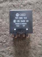 Volkswagen Transporter Caravelle T4 Fuel Pump Relay 137 701906123