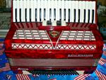 STUNNING ROYAL STANDARD 120 BASS ACCORDION RED PEARL , LOVELY CELESTE TONE!