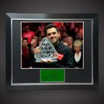 Ronnie O’Sullivan Hand Signed Snooker Baize With A 16x12 Photo Framed £125