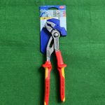 Knipex 87 28 250 VDE Insulated Cobra Hightech Waterpump Pliers Grips 250mm 10644