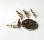 DOLLS HOUSE MINIATURE 1:12 * 4 X WHITE TUNA + CUCUMBER SANDWICHES * COMBINED P+P
