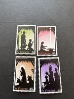 St Vincent Postage Stamp Set MNH Christmas 1971,