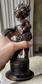 Antique 19C Bronzed Spelter Cherub Putti Cupid Post/Letter figurine on plinth