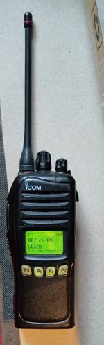 Icom IC-F4162S UHF Analogue Two Way Radio
