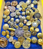 Large bag of vintage metal Buttons, gold tones.  Weighs 230 gm  (Lot 11)
