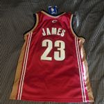 Vintage - Cleveland - James 23 NBA Vest UK-M New - Champion