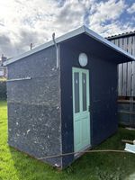 Toilet Block/ Shower Block Glamping pod 