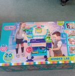 Little Tikes Wonder Lab Interactive Science Playset Ages 3-4