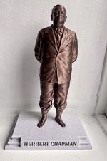 Herbert Chapman Arsenal Statue – Emirates Stadium Tribute Figurine (25cm)