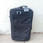 Kirkland Signature 22” Upright Carry On Expandable Wheeled Suitcase Black