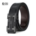Men's belt with toothless check pattern and automatic buckle