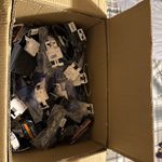 Box Of 300 Pairs Of Foster Grant Sunglasses FNF And Papaya Sunglasses