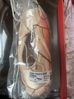 Capezio Enni Pointe shoe NEW 7.5N