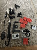 GOPRO HERO 2ACTION CAMERACAMCORDER &ACCESSORIES TESTED