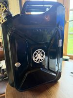 Kracken Rum Jerry can mini Bar mace Cave Item