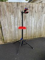 Portable Halfords Tripod Bicycle Repair Stand Workstand With Tool Tray !