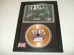 ARTIC MONKEYS  LIMITED EDITION SIGNED   AUTOGRAPH  1 FRAMED A4
