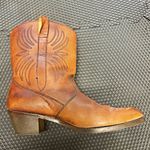 Men’s brown commodore cowboy style boots. Size 10