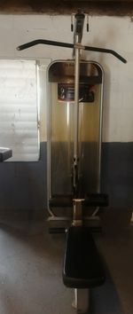 Body-Solid Adjustable Lat Pull Down seated row Commercial Gym Machine 